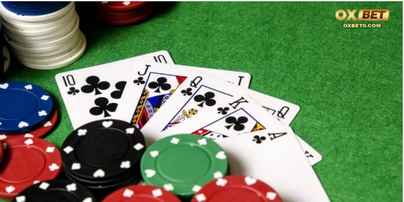 Thùng phá sảnh và các hand bài Poker phổ biến